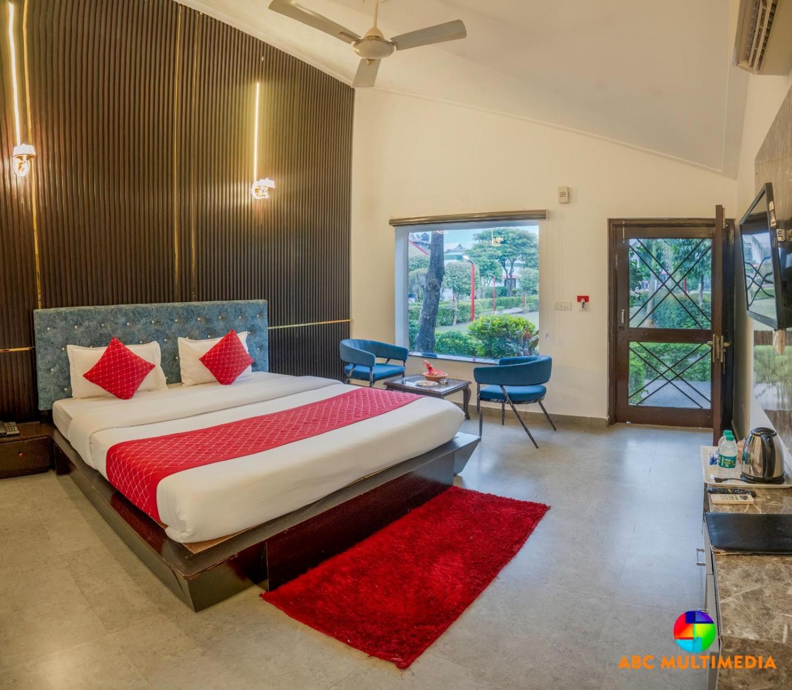 Smart Homstays By Ai 1 Shimla Eksteriør billede